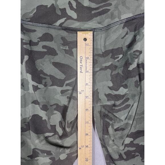 Lululemon Legging Women's 22 Green Camouflage Elastic Waist Pull On Performance - Picture 4 of 7